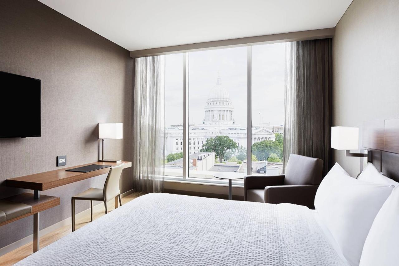 Ac Hotel By Marriott Madison Downtown Esterno foto