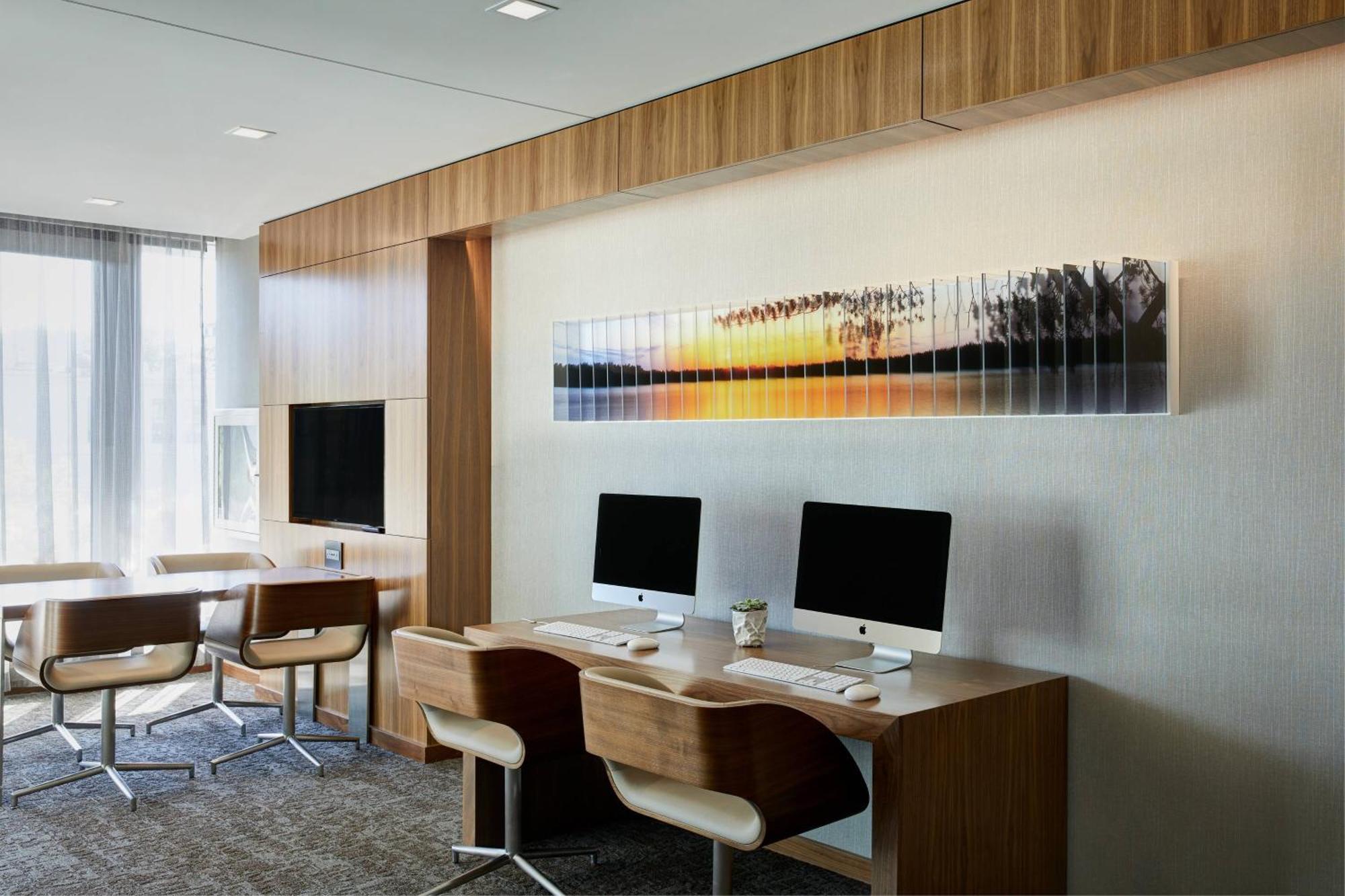 Ac Hotel By Marriott Madison Downtown Esterno foto