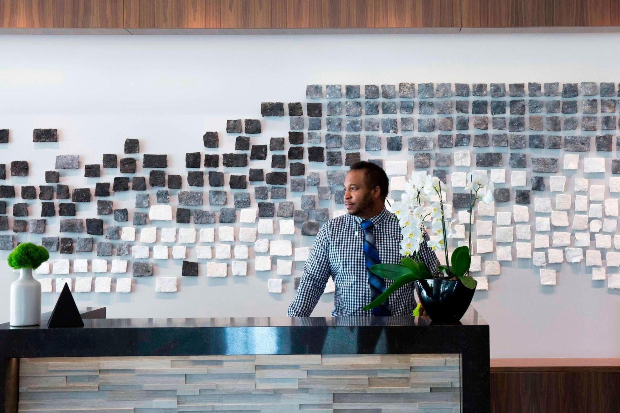 Ac Hotel By Marriott Madison Downtown Esterno foto
